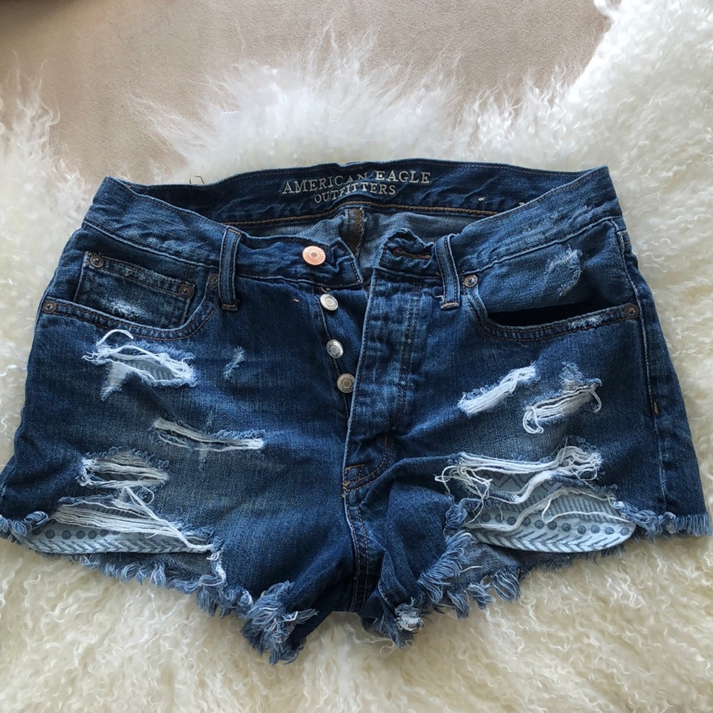 american eagle shorts